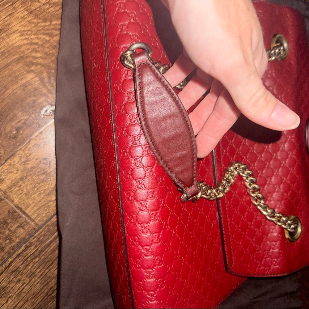 Authentic Gucci Red Leather Emily Bag - Picture 6 of 11
